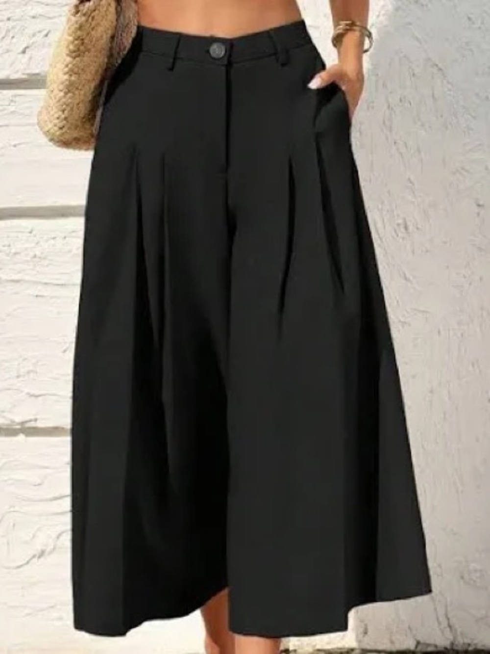 Elk Black Wide-Leg Culottes